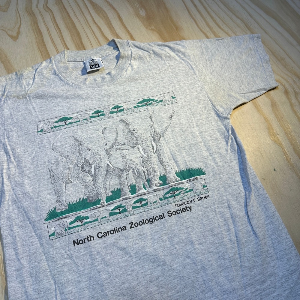 Vintage Lee North Carolina Zoo Elephant T-Shirt Gray Medium Made in USA 90s